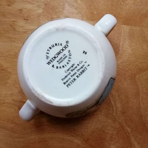 Vintage Bone China Peter Rabbit Cups, Set of Two - Picture 7 of 9